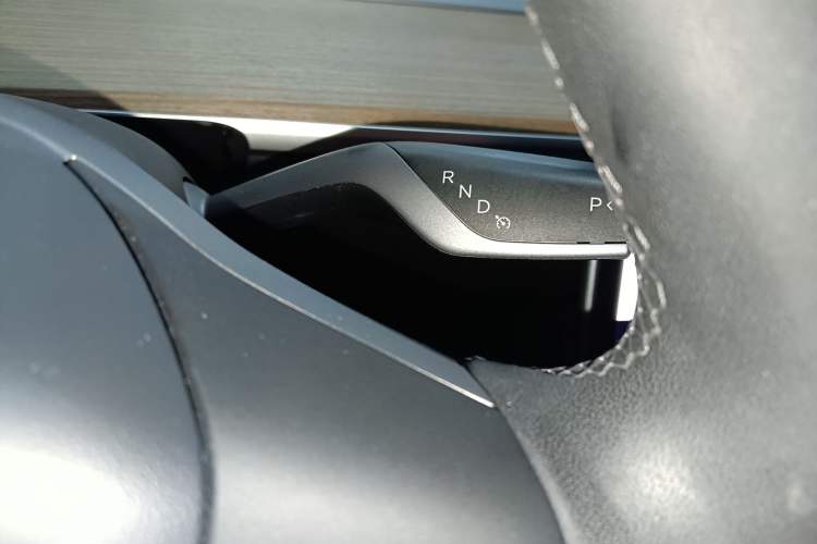 Used Tesla Model 3 2021 Performance High-Performance All-Wheel-Drive Version 3D6 Gear Lever