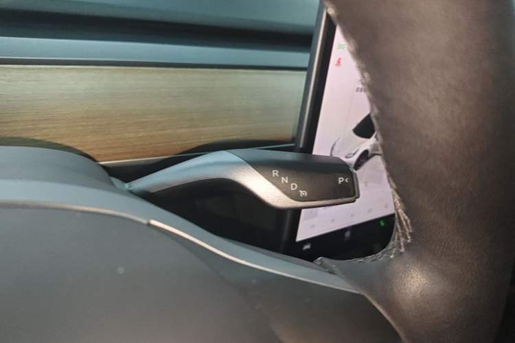 Used Tesla Model 3 2021 Performance High-Performance All-Wheel-Drive Version 3D6 Gear Lever