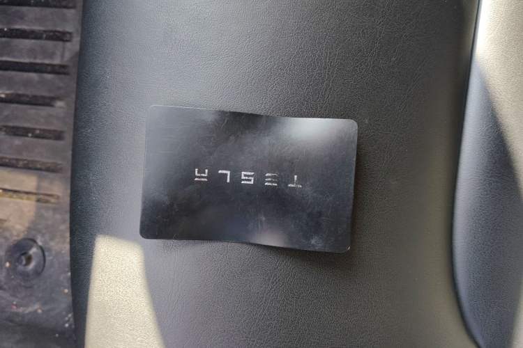 Used Tesla Model 3 2021 Standard Range Rear-Drive Upgraded Version Interior 1