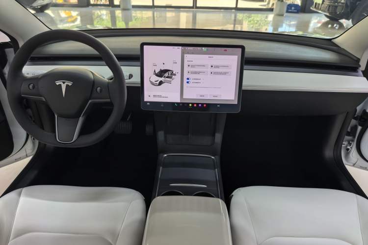 Used Tesla Model 3 2021 Standard Range Rear-Drive Upgraded Version Interior 1