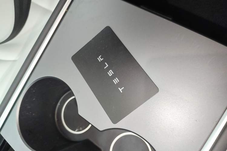 Used Tesla Model 3 2021 Revised Version Standard Range Rear-Wheel Drive Upgraded Edition 3D1 Interior 1