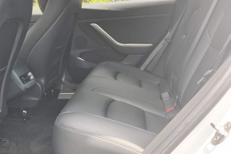 Used Tesla Model 3 2021 Standard Range Rear-Drive Upgraded Version Interior 2
