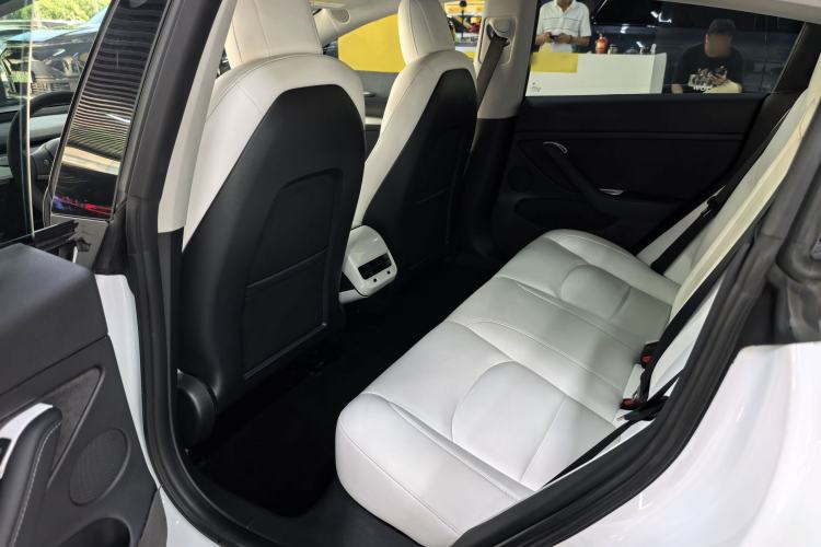 Used Tesla Model 3 2021 Standard Range Rear-Drive Upgraded Version Interior 2