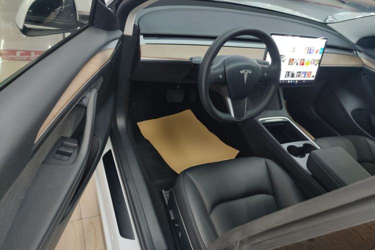 Used Tesla Model 3 2021 Standard Range Rear-Drive Upgraded Version Interior 3