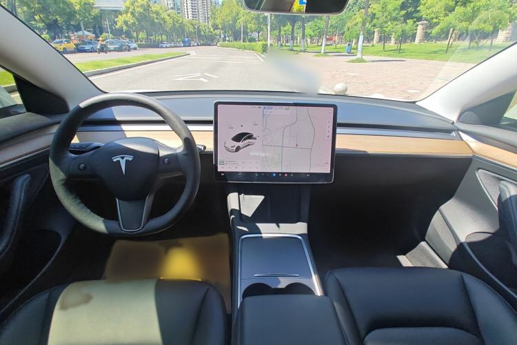 Used Tesla Model 3 2021 Standard Range Rear-Wheel Drive Upgraded Version 3D6 Interior 3