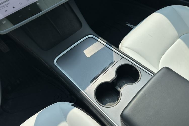 Used Tesla Model 3 2021 Standard Range Rear-Wheel Drive Upgraded Version 3D6 Interior 5