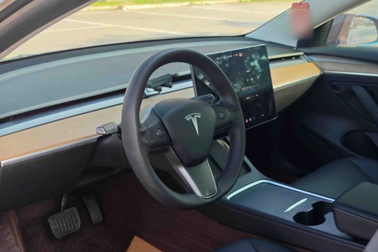 Used Tesla Model 3 2021 Revised Version Standard Range Rear-Wheel Drive Upgraded Edition 3D1 Interior 6