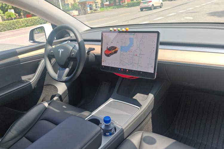 Used Tesla Model 3 2021 Standard Range Rear-Wheel Drive Upgraded Version 3D6 Interior 6