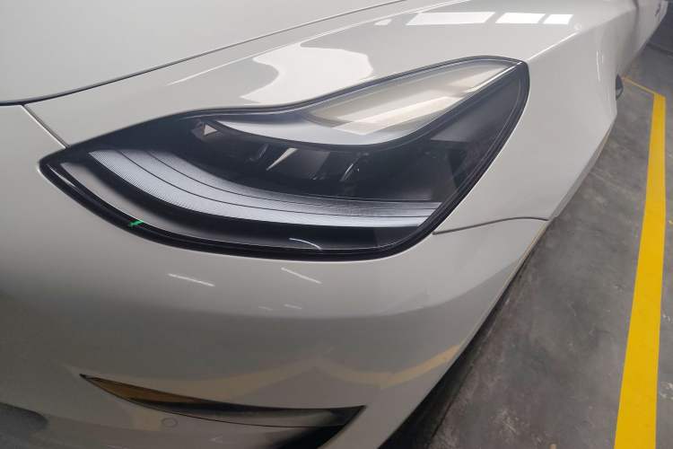 Used Tesla Model 3 2021 Revised Version II – Performance High-Performance All-Wheel-Drive Edition Left Front Headlight