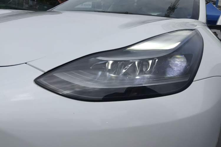 Used Tesla Model 3 2021 Performance High-Performance All-Wheel-Drive Version 3D6 Left Front Headlight