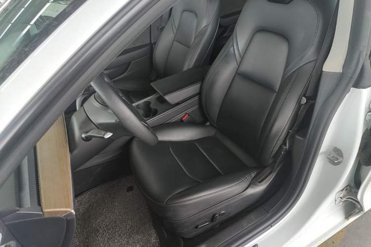 Used Tesla Model 3 2021 Standard Range Rear-Drive Upgraded Version Left Front Seat