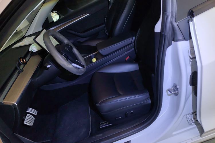 Used Tesla Model 3 2021 Performance High-Performance All-Wheel-Drive Version Left Front Seat