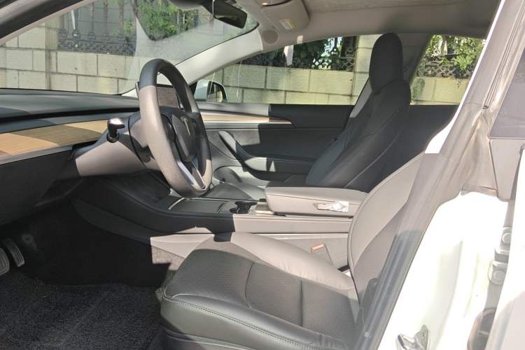 Used Tesla Model 3 2021 Standard Range Rear-Drive Upgraded Version Left Front Seat