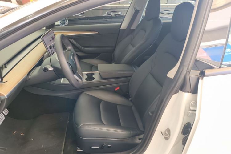 Used Tesla Model 3 2021 Performance High-Performance All-Wheel-Drive Version 3D6 Left Front Seat
