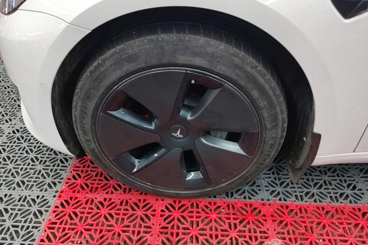 Used Tesla Model 3 2021 Revised Version Standard Range Rear-Wheel Drive Upgraded Edition 3D1 Left Front Wheel Hub