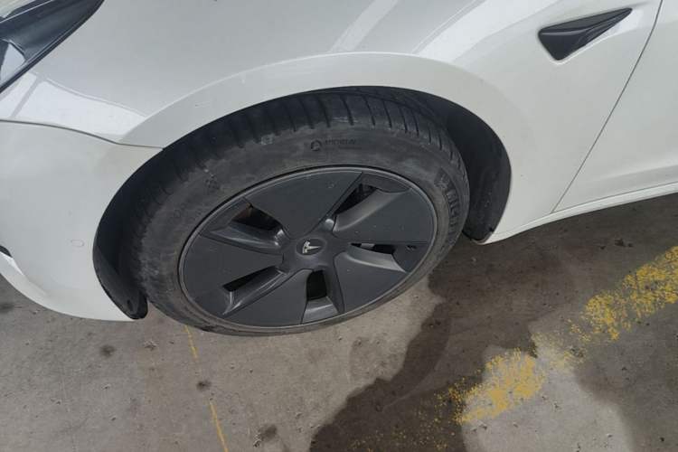 Used Tesla Model 3 2021 Standard Range Rear-Drive Upgraded Version Left Front Wheel Hub