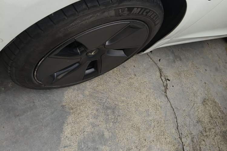 Used Tesla Model 3 2021 Revised Version Standard Range Rear-Wheel Drive Upgraded Edition 3D1 Left Front Wheel Hub