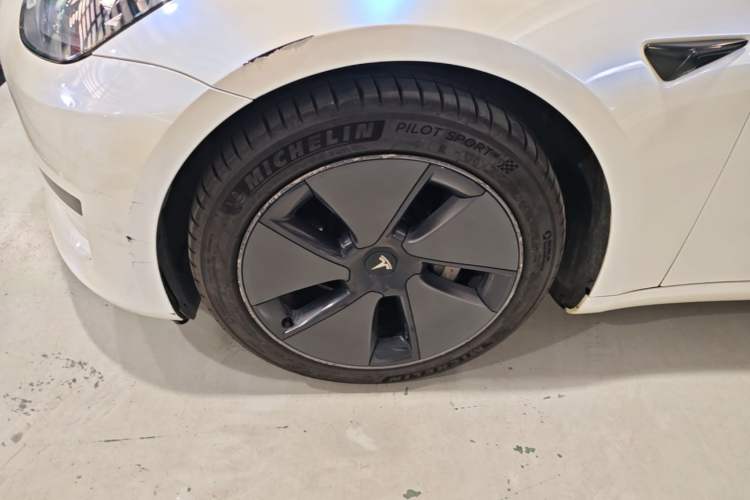 Used Tesla Model 3 2021 Standard Range Rear-Wheel Drive Upgraded Version 3D6 Left Front Wheel Hub