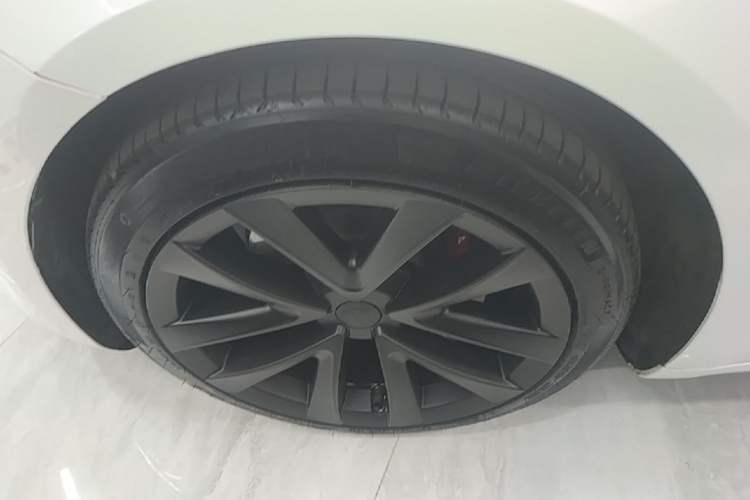 Used Tesla Model 3 2021 Revised Version Standard Range Rear-Wheel Drive Upgraded Edition 3D1 Left Front Wheel Hub