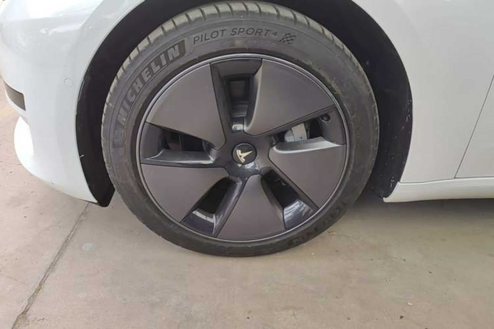 Used Tesla Model 3 2021 Standard Range Rear-Drive Upgraded Version Left Front Wheel Hub
