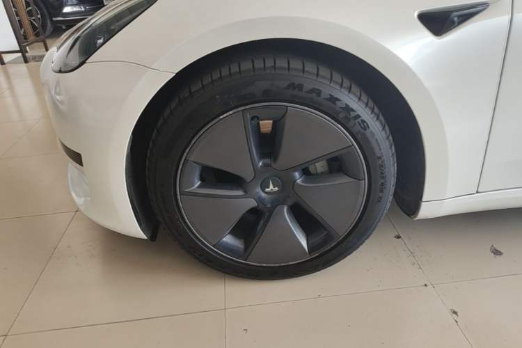 Used Tesla Model 3 2021 Standard Range Rear-Wheel Drive Upgraded Version 3D6 Left Front Wheel Hub