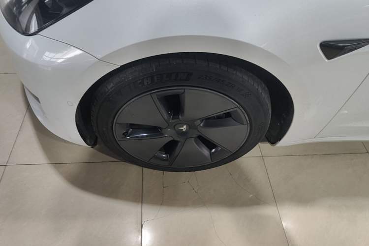 Used Tesla Model 3 2021 Standard Range Rear-Wheel Drive Upgraded Version 3D6 Left Front Wheel Hub