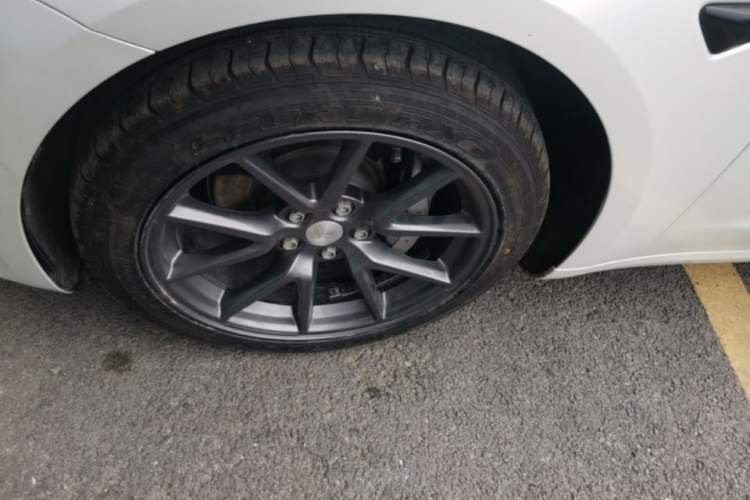 Used Tesla Model 3 2021 Revised Version Standard Range Rear-Wheel Drive Upgraded Edition 3D1 Left Front Wheel Hub