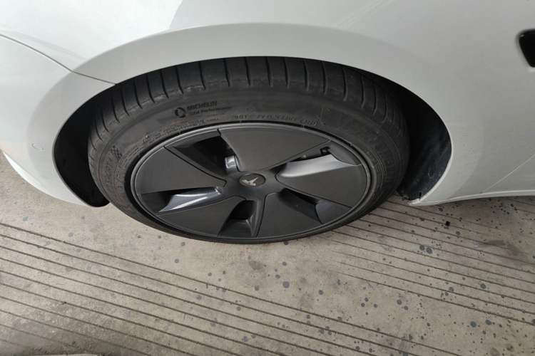 Used Tesla Model 3 2021 Revised Version Standard Range Rear-Wheel Drive Upgraded Edition 3D1 Left Front Wheel Hub