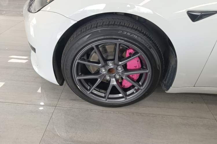 Used Tesla Model 3 2021 Standard Range Rear-Wheel Drive Upgraded Version 3D6 Left Front Wheel Hub