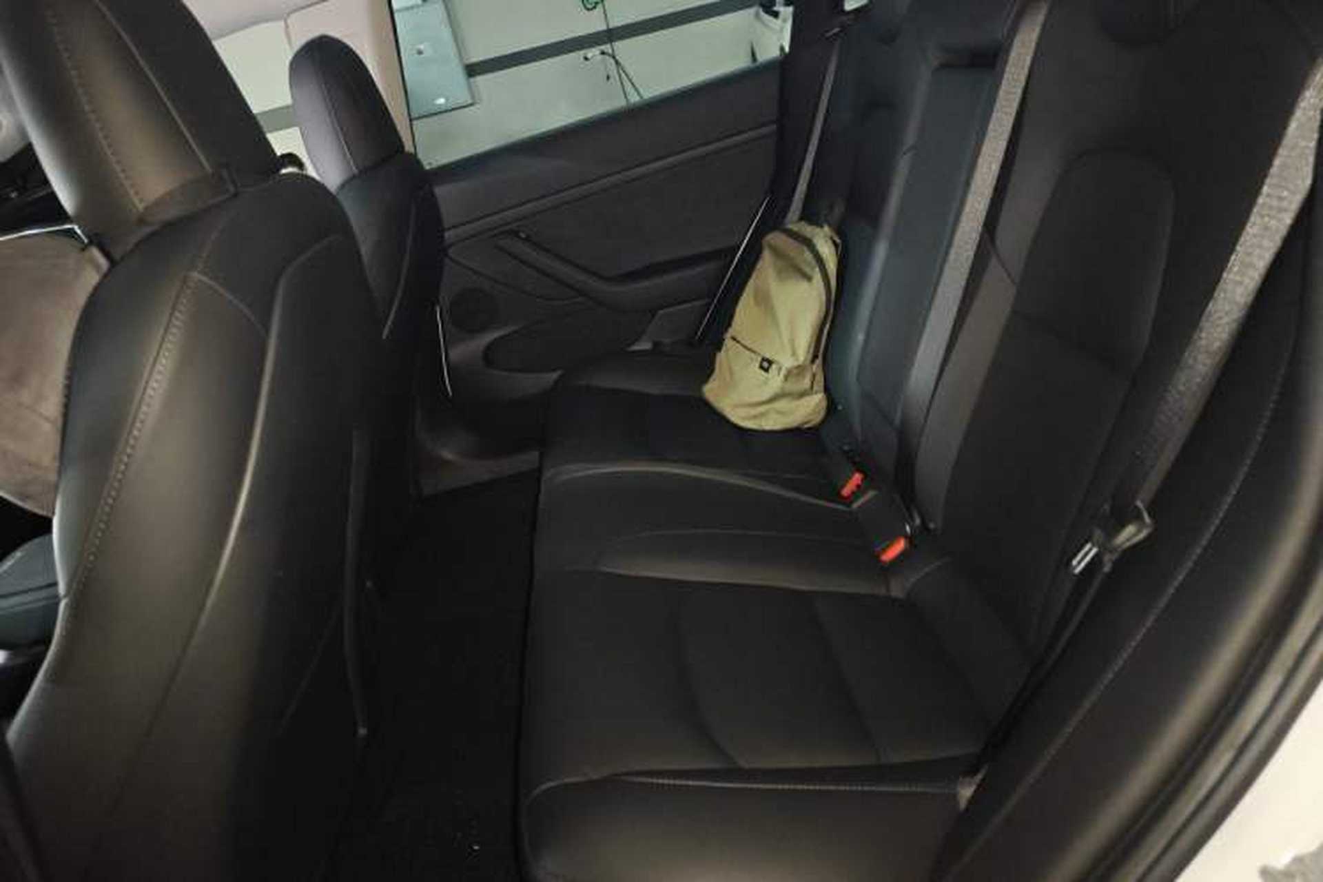 Used Tesla Model 3 2021 Standard Range Rear-Drive Upgraded Version Left Rear Seat