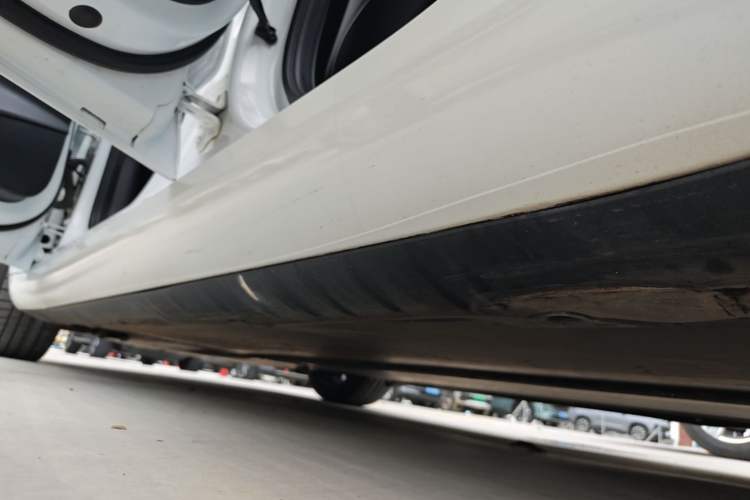 Used Tesla Model 3 2021 Revised Version Standard Range Rear-Wheel Drive Upgraded Edition 3D1 Left Side Sill