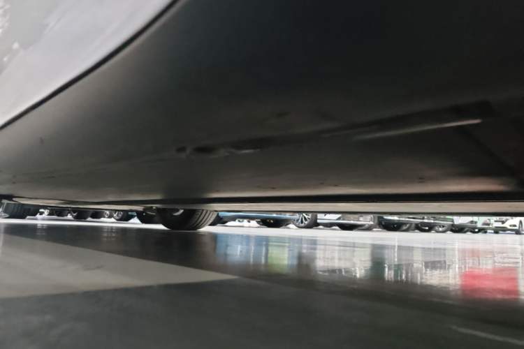 Used Tesla Model 3 2021 Standard Range Rear-Wheel Drive Upgraded Version 3D6 Left Side Sill