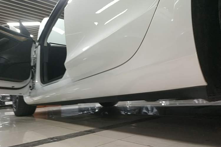 Used Tesla Model 3 2021 Revised Version Standard Range Rear-Wheel Drive Upgraded Edition 3D1 Left Side Sill