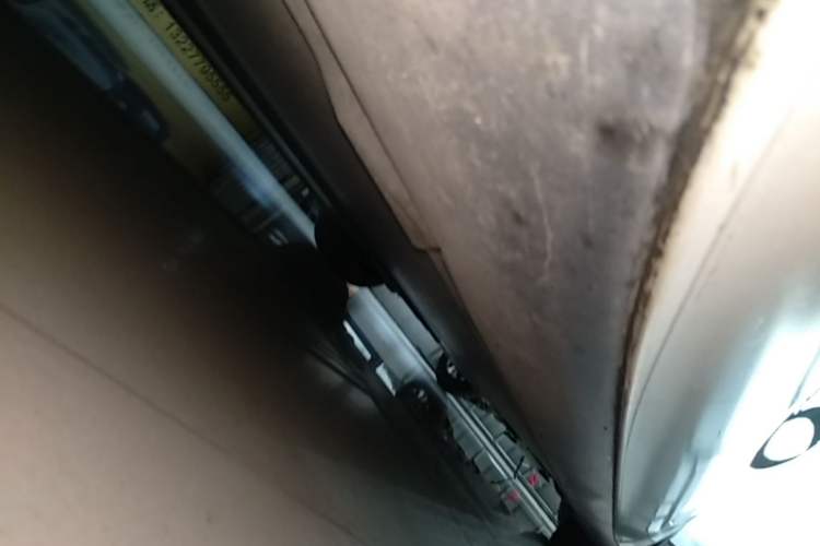 Used Tesla Model 3 2021 Standard Range Rear-Wheel Drive Upgraded Version 3D6 Left Side Sill