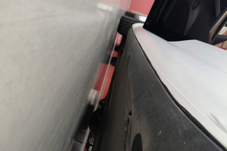 Used Tesla Model 3 2021 Standard Range Rear-Wheel Drive Upgraded Version 3D6 Left Side Sill