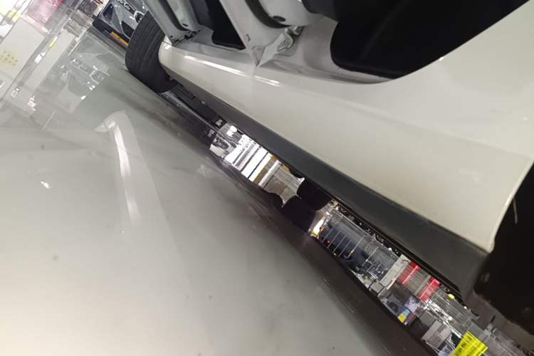 Used Tesla Model 3 2021 Revised Version Standard Range Rear-Wheel Drive Upgraded Edition 3D1 Left Side Sill