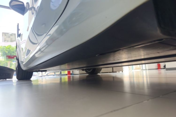 Used Tesla Model 3 2021 Standard Range Rear-Wheel Drive Upgraded Version 3D6 Left Side Sill