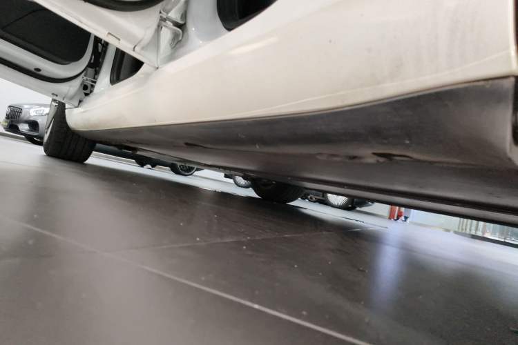 Used Tesla Model 3 2021 Revised Version Standard Range Rear-Wheel Drive Upgraded Edition 3D1 Left Side Sill