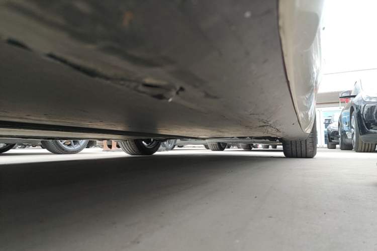 Used Tesla Model 3 2021 Standard Range Rear-Wheel Drive Upgraded Version 3D6 Left Side Sill