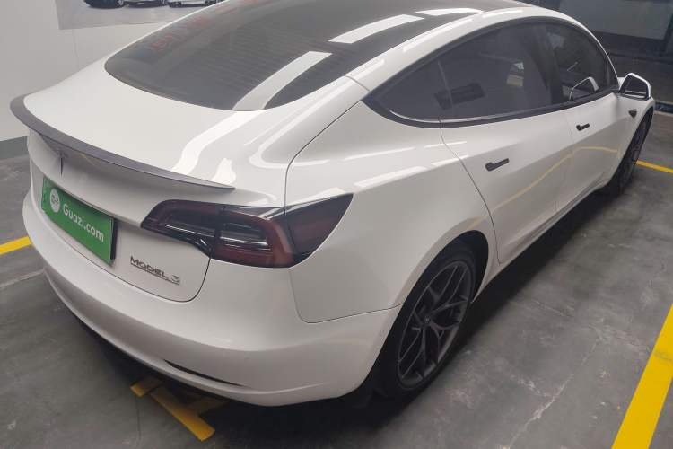 Used Tesla Model 3 2021 Revised Version II – Performance High-Performance All-Wheel-Drive Edition Rear Right 45 Deg