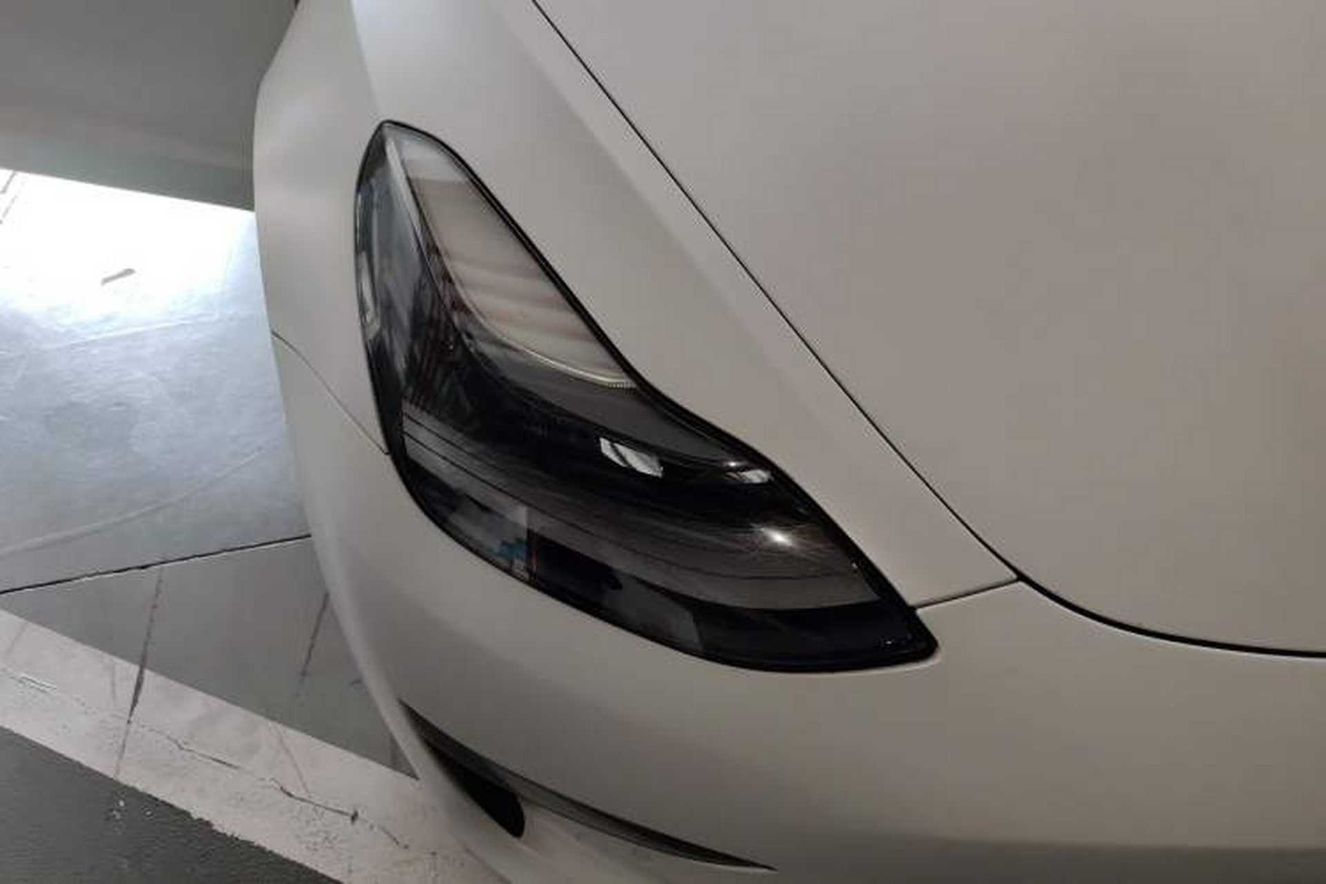 Used Tesla Model 3 2021 Performance High-Performance All-Wheel-Drive Version Right Front Headlight
