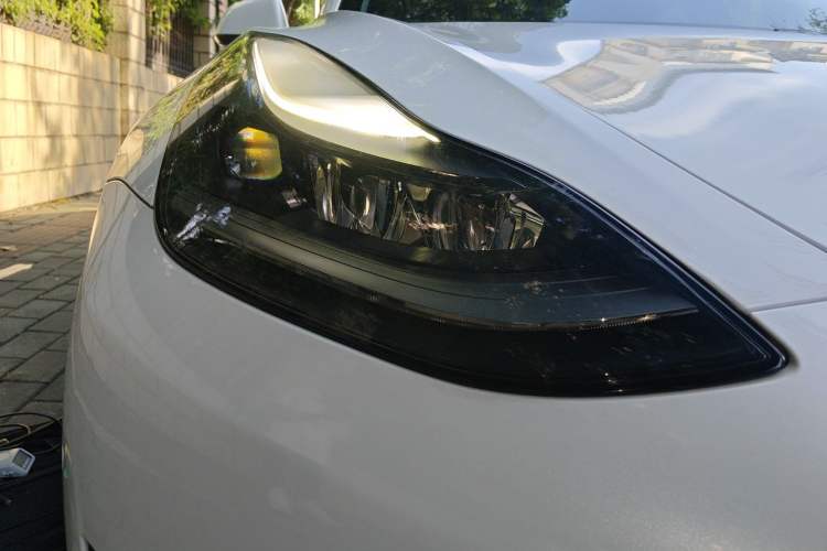 Used Tesla Model 3 2021 Standard Range Rear-Drive Upgraded Version Right Front Headlight