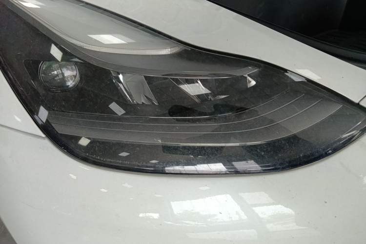 Used Tesla Model 3 2021 Performance High-Performance All-Wheel-Drive Version Right Front Headlight