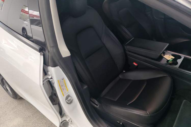 Used Tesla Model 3 2021 Performance High-Performance All-Wheel-Drive Version Right Front Seat