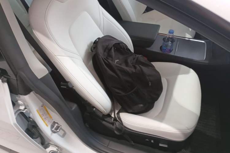 Used Tesla Model 3 2021 Standard Range Rear-Drive Upgraded Version Right Front Seat