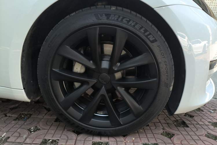 Used Tesla Model 3 2021 Revised Version Standard Range Rear-Wheel Drive Upgraded Edition 3D1 Right Front Wheel Hub