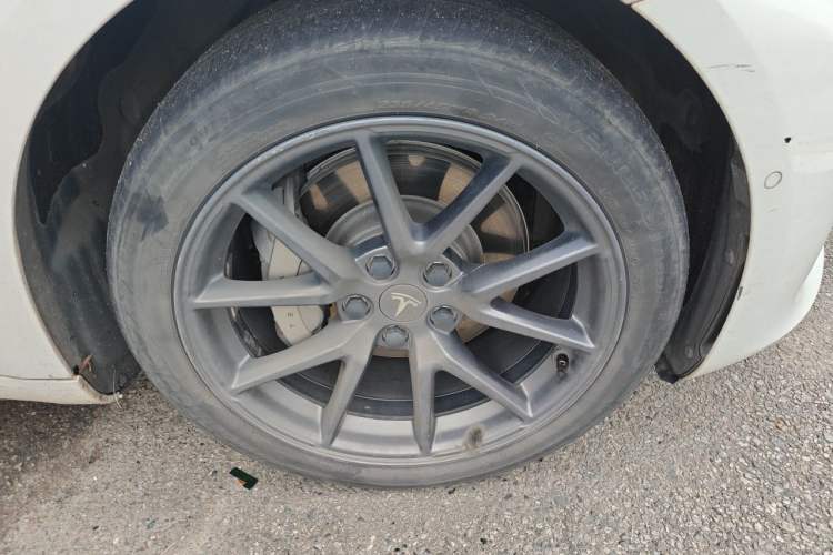Used Tesla Model 3 2021 Revised Version Standard Range Rear-Wheel Drive Upgraded Edition 3D1 Right Front Wheel Hub