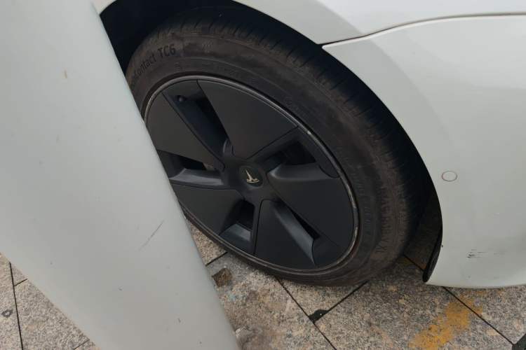 Used Tesla Model 3 2021 Revised Version Standard Range Rear-Wheel Drive Upgraded Edition 3D1 Right Front Wheel Hub