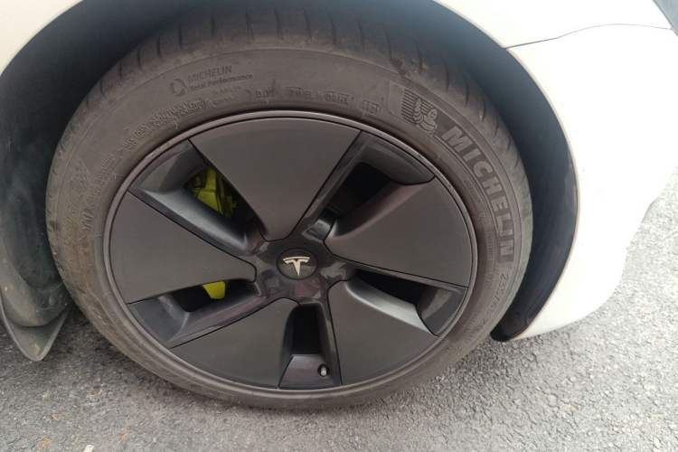 Used Tesla Model 3 2021 Revised Version Standard Range Rear-Wheel Drive Upgraded Edition 3D1 Right Front Wheel Hub