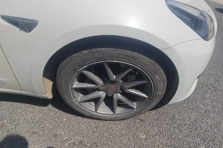 Used Tesla Model 3 2021 Revised Version Standard Range Rear-Wheel Drive Upgraded Edition 3D1 Right Front Wheel Hub